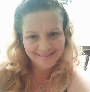 Meet your Posher, Eileen